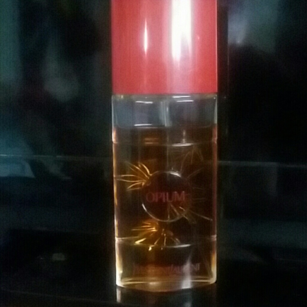 Yves Saint Laurent "Opium" Eau de Toillette